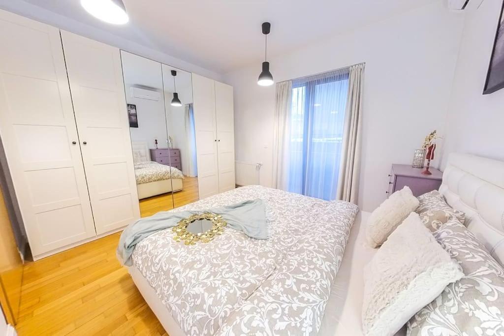 Old Town Spacious Apartment Bukurešť Exteriér fotografie