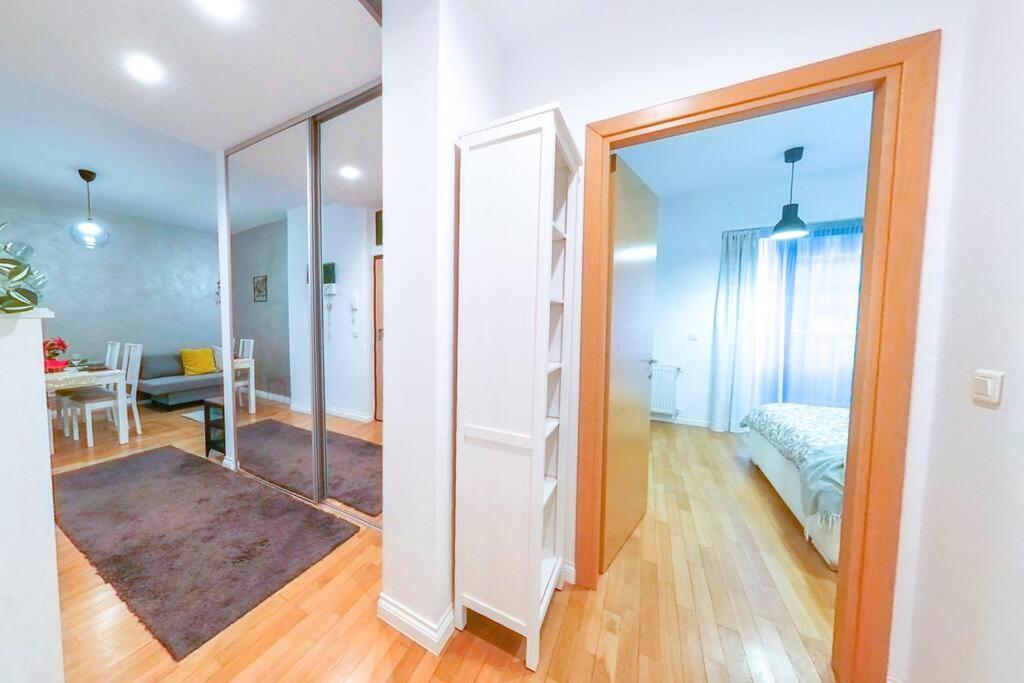 Old Town Spacious Apartment Bukurešť Exteriér fotografie