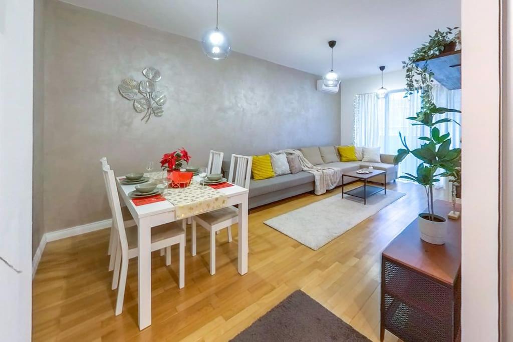Old Town Spacious Apartment Bukurešť Exteriér fotografie